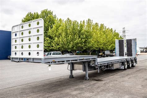 Heavy Duty Expanding Drop Deck Trailer With Bi-fold Hydraulic Ramps ...