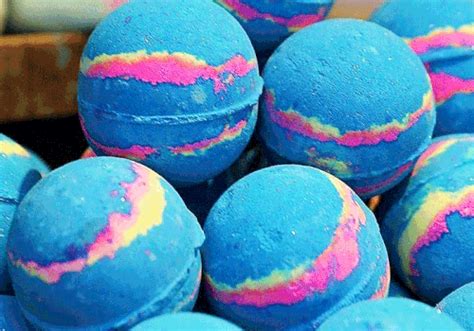 Lush Bath Bombs: The 10 Best Sellers