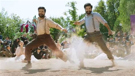 RRR song Nacho Nacho: Jr NTR-Ram Charan match steps in electrifying ...