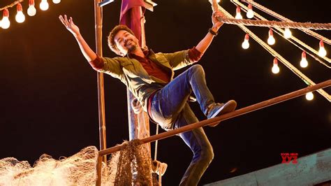 Vijay Stills From Simtaangaran Song In Sarkar Movie - Social News XYZ