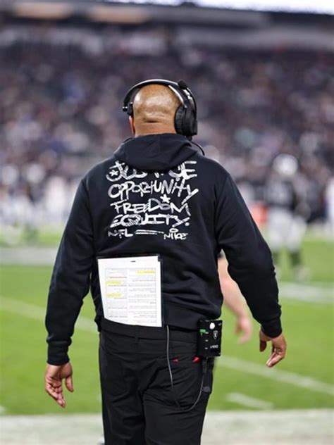 Antonio Pierce Raiders Club Hoodie | LB Coach Pierce Hoodie