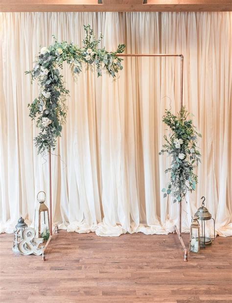 47 Rustic Wedding Ideas That'll Bring Your Vision to Life | Copper wedding arch, Photo booth ...