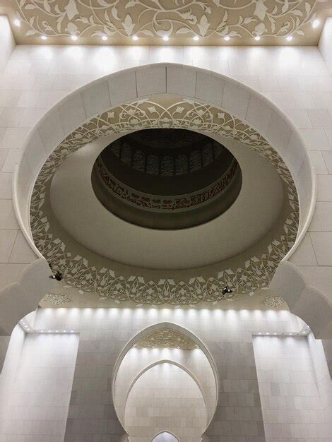 Premium Photo | Sheikh zayed mosque arabic architecture