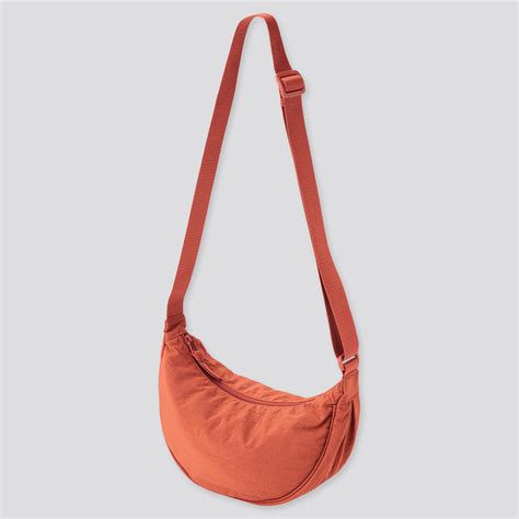 UNIQLO Round Mini Shoulder Bag | StyleHint