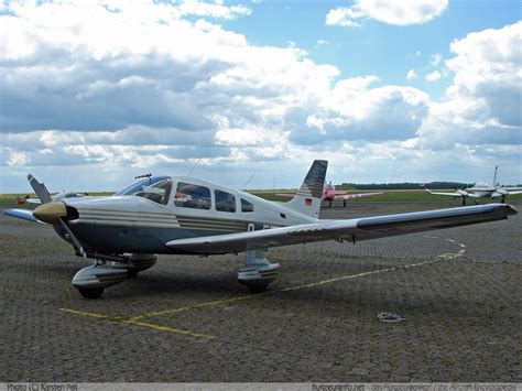 Piper PA-28 Cherokee Series - Specifications - Technical Data / Description