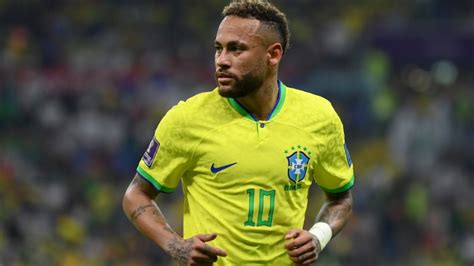 Brazil dealt another Neymar blow with injured superstar forced to stay ...