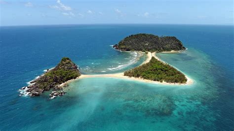 Rocky outcrop near Russell Island could be renamed ‘Catalina Rock ...