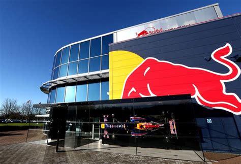 F1 | Red Bull, un giorno a Milton Keynes - VIDEO - Formula 1 - Motorsport