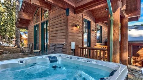 Top 5 Best Winter Stays in Lake Tahoe: Cabins with Hot Tubs