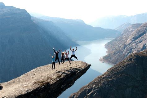 The Amazing Trolltunga Hike in Norway - Easily One Of The Best Views in ...