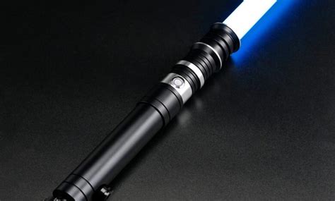 How To Purchase A Replica Lightsaber That You'll Be Proud Of - Emlii