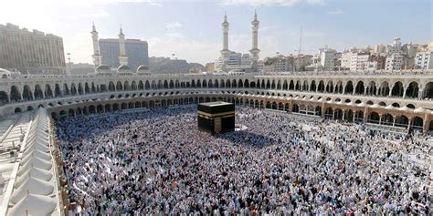 Book Umrah & Hajj Package, Ramadan Package, Labbaik Umrahs India Pvt Ltd | Mecca, Mecca live ...