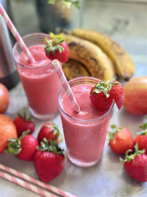 Strawberry Banana Smoothie Recipe - Katie's Cucina