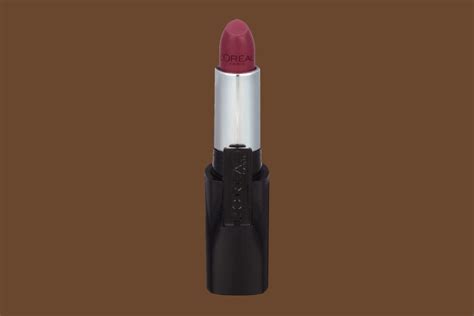 How to Choose the Best Lipstick for Your Skin Tone | Reader's Digest