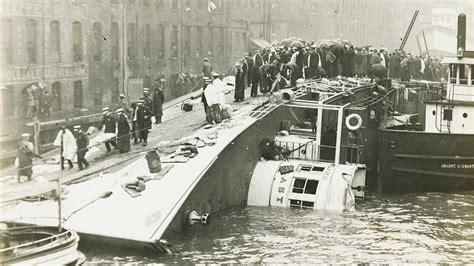 On This Day in 1915, The SS Eastland Capsized on the Chicago River ...