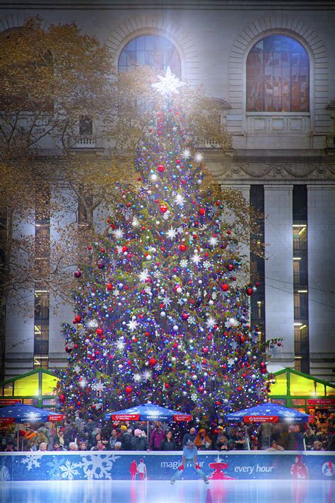 Bryant Park Christmas Tree Photograph by Mark Andrew Thomas | Fine Art ...