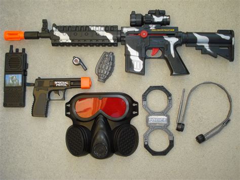 M16 Police SWAT Toy Gun Play Set includes M16 Toy Machine Gun + Pistol
