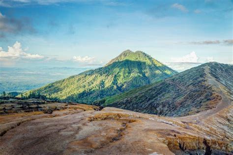 Gunung Raung volcano stock photo. Image of indoneisa - 52348358