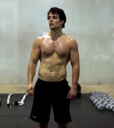 Henry Cavill’s Superman Workout Routine, Diet Plan, Body Stats