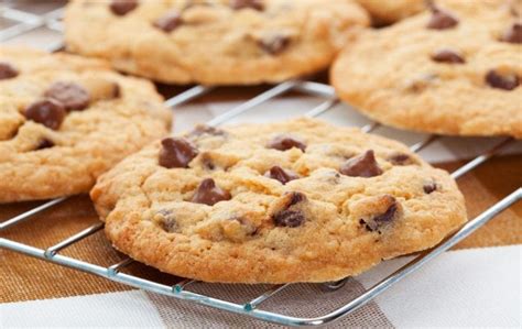 7-Eleven Has Reese’s Cookie Dough Bites And They Are GOOD!