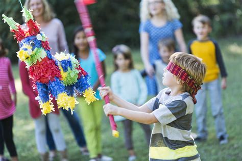 Ways to Make Your Own Pinata