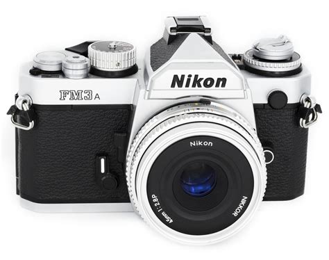 The Nikon FM3A - Great Film Cameras - A Flash Of Darkness