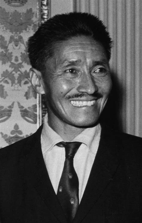 Tenzing Norgay - Age, Death, Birthday, Bio, Facts & More - Famous ...