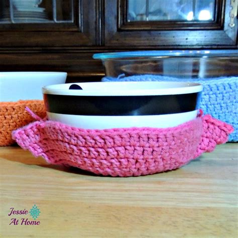 One Hour Crochet Bowl Cozy | AllFreeCrochet.com