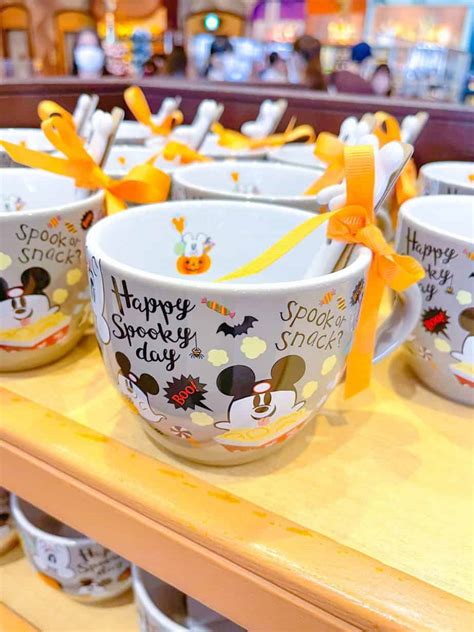 Tokyo Disneyland Halloween Merchandise 2021 • TDR Explorer