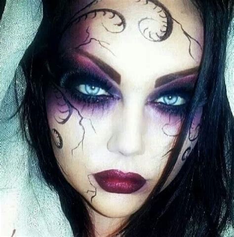 Halloween witch make up and costumes - 67 ideas