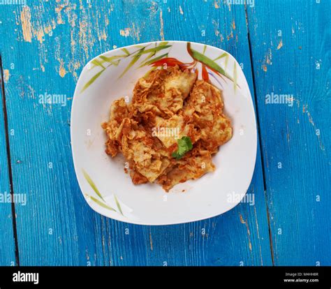 Chechebsa - Berbere Kibe Breakfast, Ethiopian Food Stock Photo - Alamy