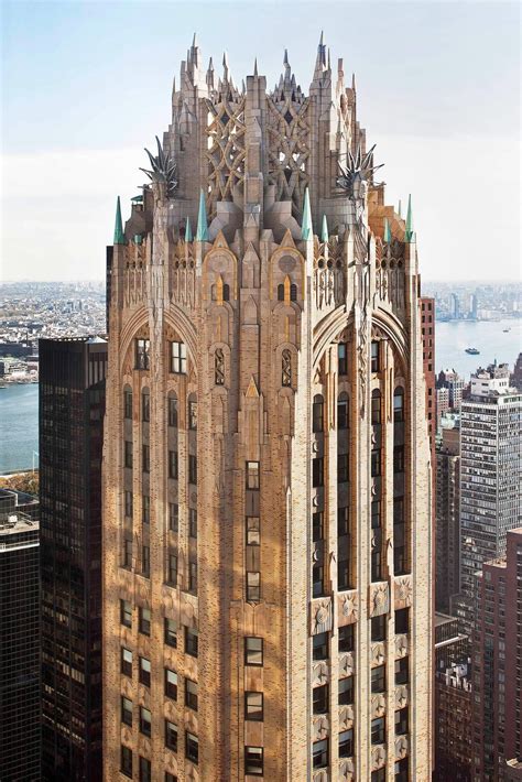 The crown of 570 Lexington Avenue aka General Electric building-New ...