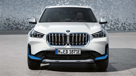 BMW iX1 - Electric SUV - iX1 - Continental Cars BMW