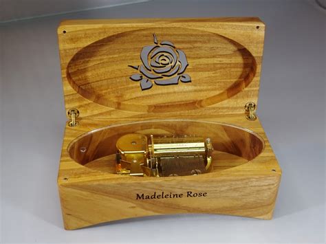 Engraved music boxes, get inspired! - Robin Wood Music Boxes