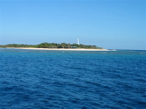 Apo Reef Lighthouse – Apo Reef