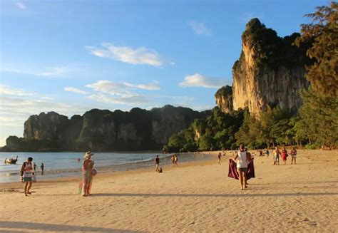 4 Mind-Blowing Reasons to Visit Thailand in February 2020