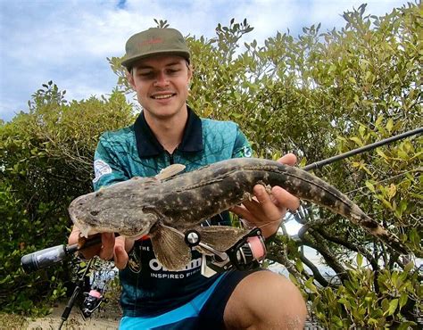 Wade Fishing for Flathead – Tackle Tactics