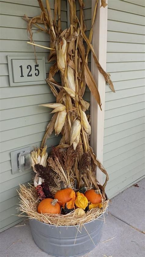 Exactly the inspiration I was looking for with the galvanized bucket and corn stalks! | Harvest ...