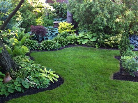 Have a peek at these individuals Fun Landscaping Ideas in 2020 | Front ...