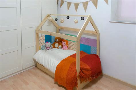 Cama Montessori de madera con forma de casa | TUTORIAL