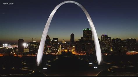 St. Louis news: Gateway Arch lights off to help migrating birds | ksdk.com