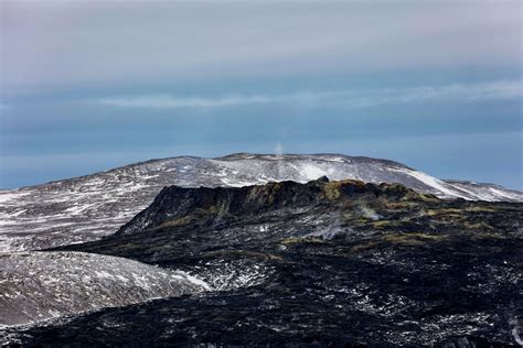 Geldingadalur Volcano Tour with Guide | Hekla.com