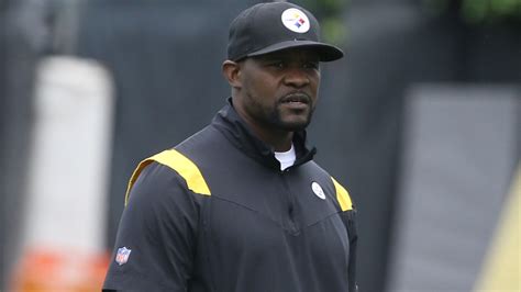 Albert Breer: Brian Flores helped Steelers offense game-plan for ...