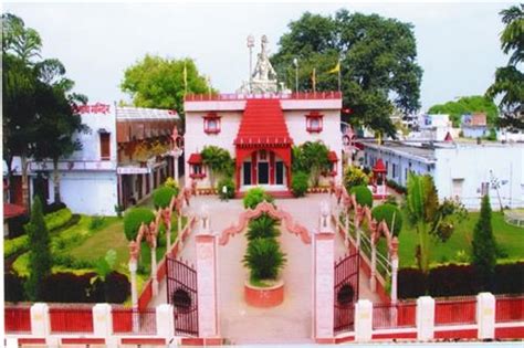 Bareilly Tourism, Temples in Bareilly, List of Hotels in Bareilly