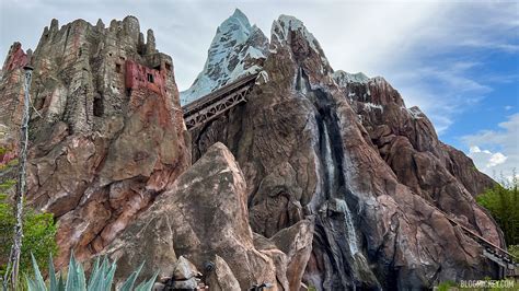 FIRST RIDE: Expedition Everest Opens Early Following Lengthy ...