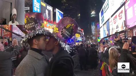 Happy New Year Everyone! - 2024 - New York Time Square Ball Drop - YouTube