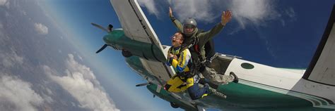 Michigan Skydiving Reservations Are Easy With Skydive Tecumseh