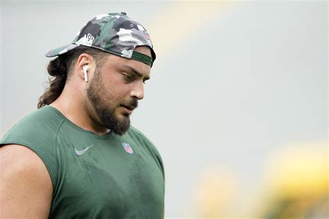 NFL Fans Are Saddened By Update On David Bakhtiari - The Spun