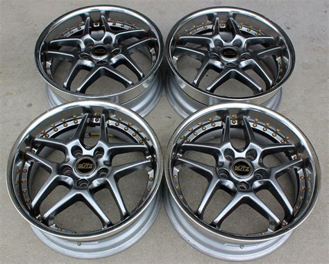 Blitz BRW Type 03 17x7 +38 - Griplow JDM Super Wheels