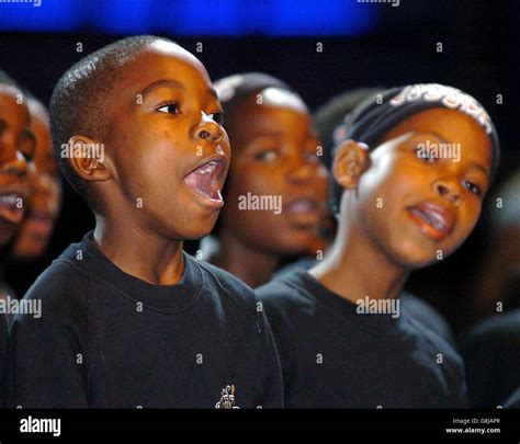 Bobby mcferrin 2005 hi-res stock photography and images - Alamy